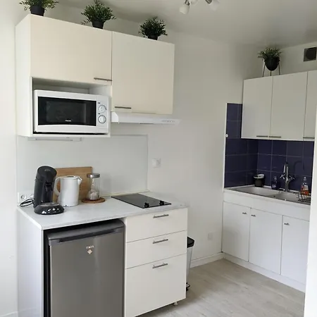 Apartment Joli Lumineux Avec Parking, Proche Gare