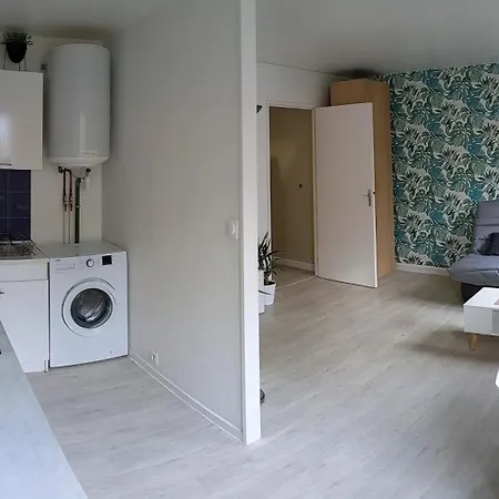 Apartment Joli Lumineux Avec Parking, Proche Gare